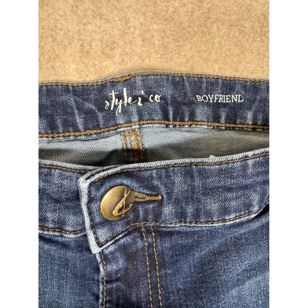k108. Style & Co Boyfriend Jeans 20W Blue Crop Lace Trim Denim Stretch - Picture 3 of 5
